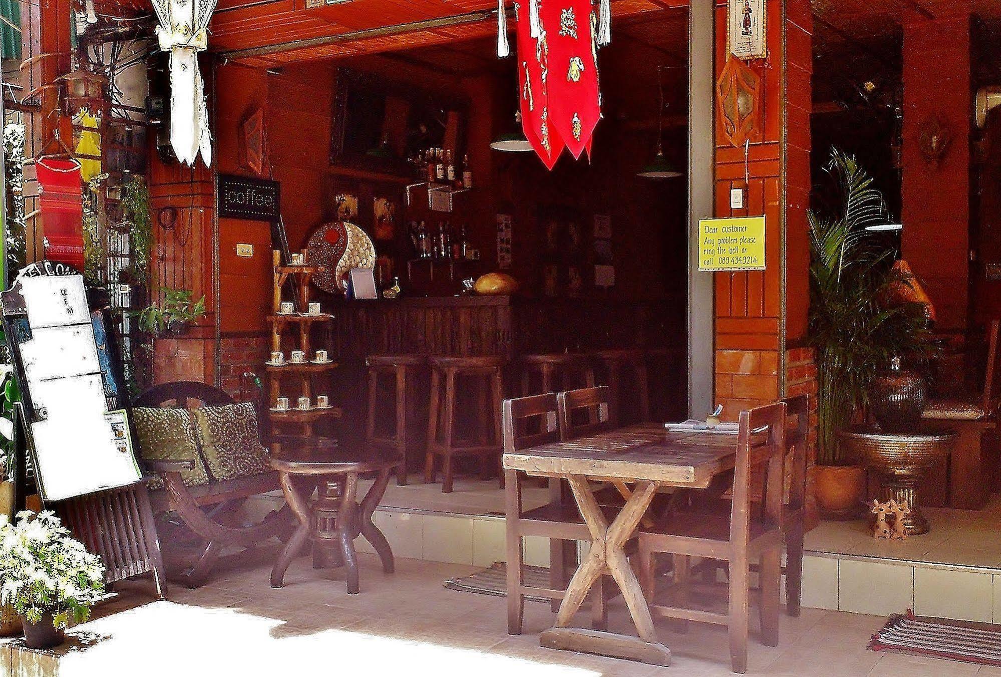 Soisabai Guesthouse Čiang Mai Exteriér fotografie